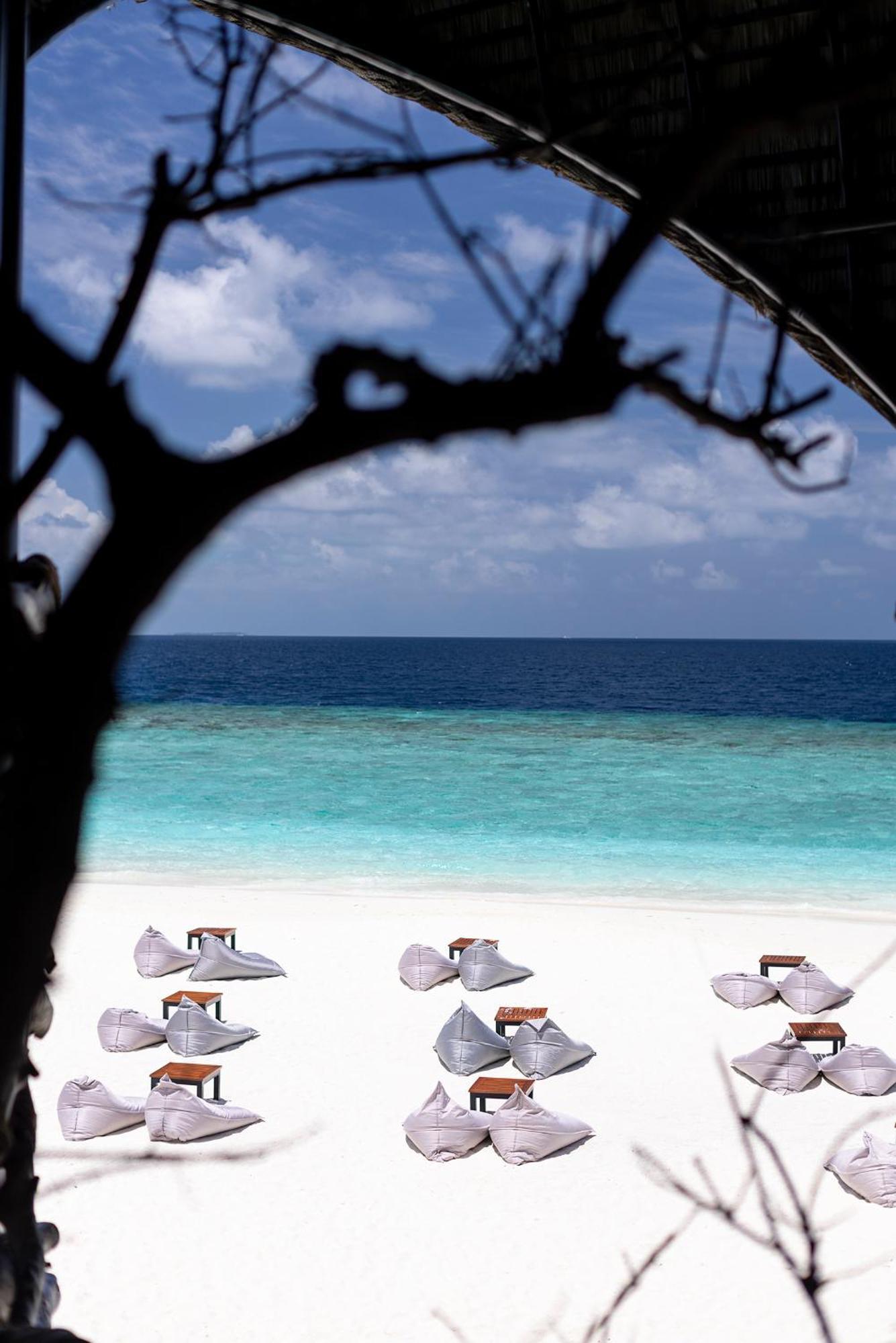 Dhigali Maldives - A Premium All-Inclusive Resort Меедхоо Экстерьер фото
